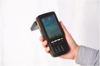 Η διαφορά μεταξύ της τεχνολογίας σάρωσης RFID και της συνηθισμένης τεχνολογίας γραμμωτού κώδικα