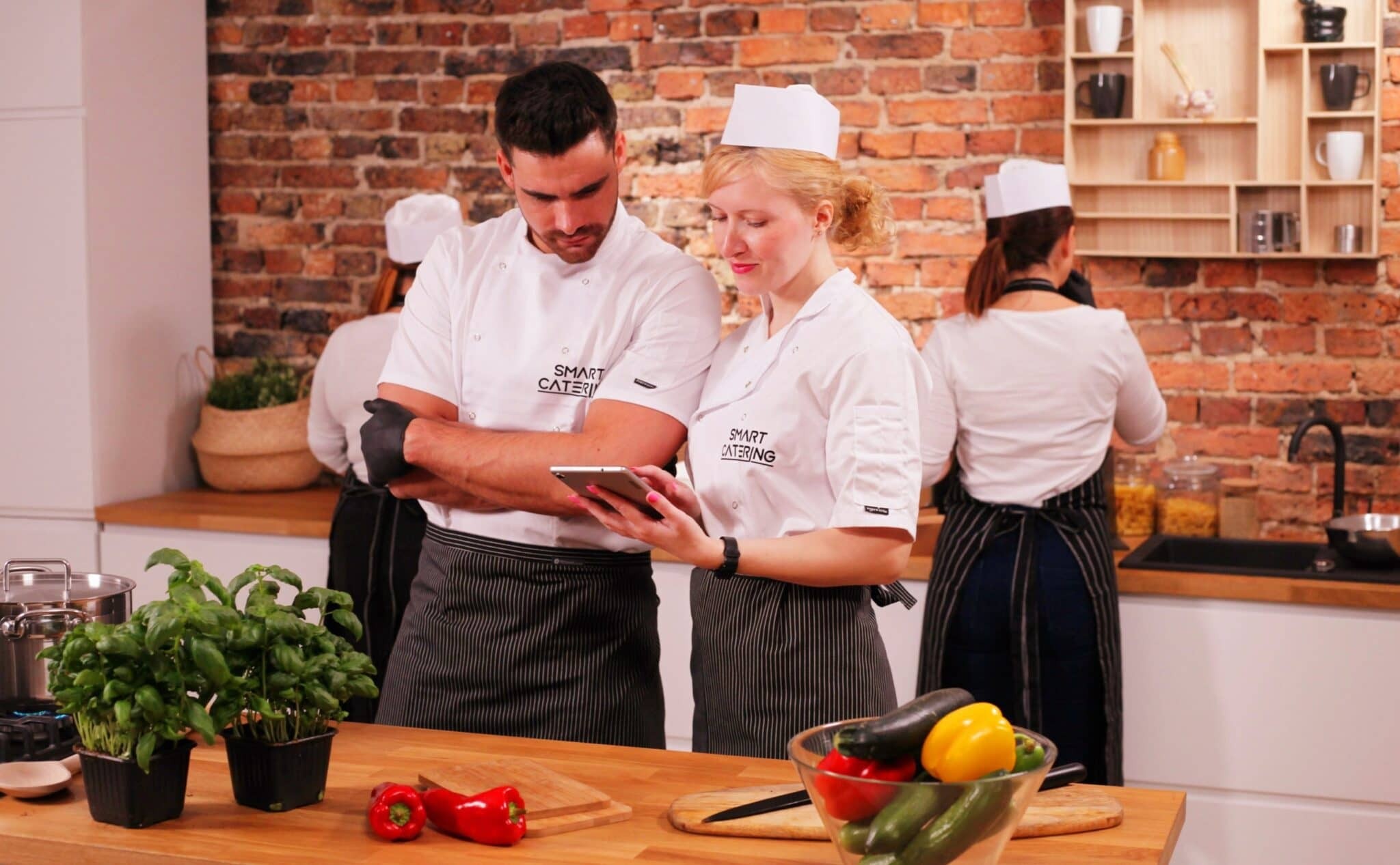 Επανάσταση στην ανέπαφη εστίαση: Πώς η RFID βελτιώνει την έξυπνη παραγγελία και ολοκλήρωση αγοράς σε εστιατόρια